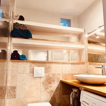 Apartamento Studio/ Le Nimois Nimes